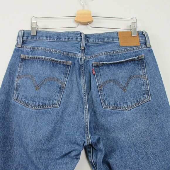 Levi's Premium Women 32 Wedgie Straight Jeans Distressed Raw Hem Button Fly 646 - Picture 9 of 14